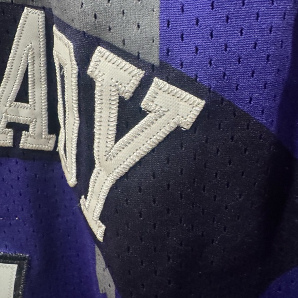 Toronto Raptors McGrady Retro NBA Basketball Jersey - Picture 8 of 12